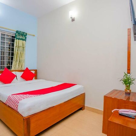 Oyo 575 Api Suites بوكْرا المظهر الخارجي الصورة