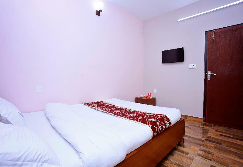 Oyo 575 Api Suites بوكْرا المظهر الخارجي الصورة