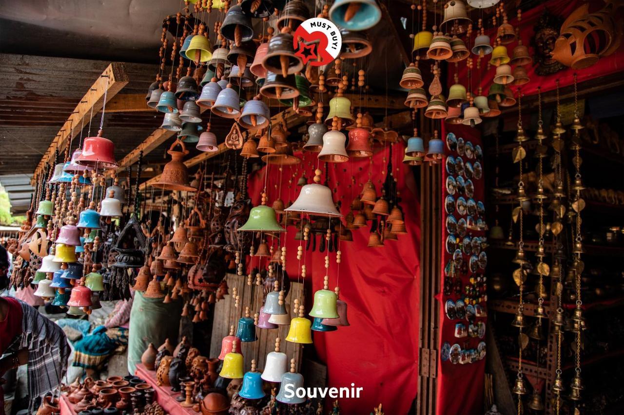 Oyo 575 Api Suites بوكْرا المظهر الخارجي الصورة